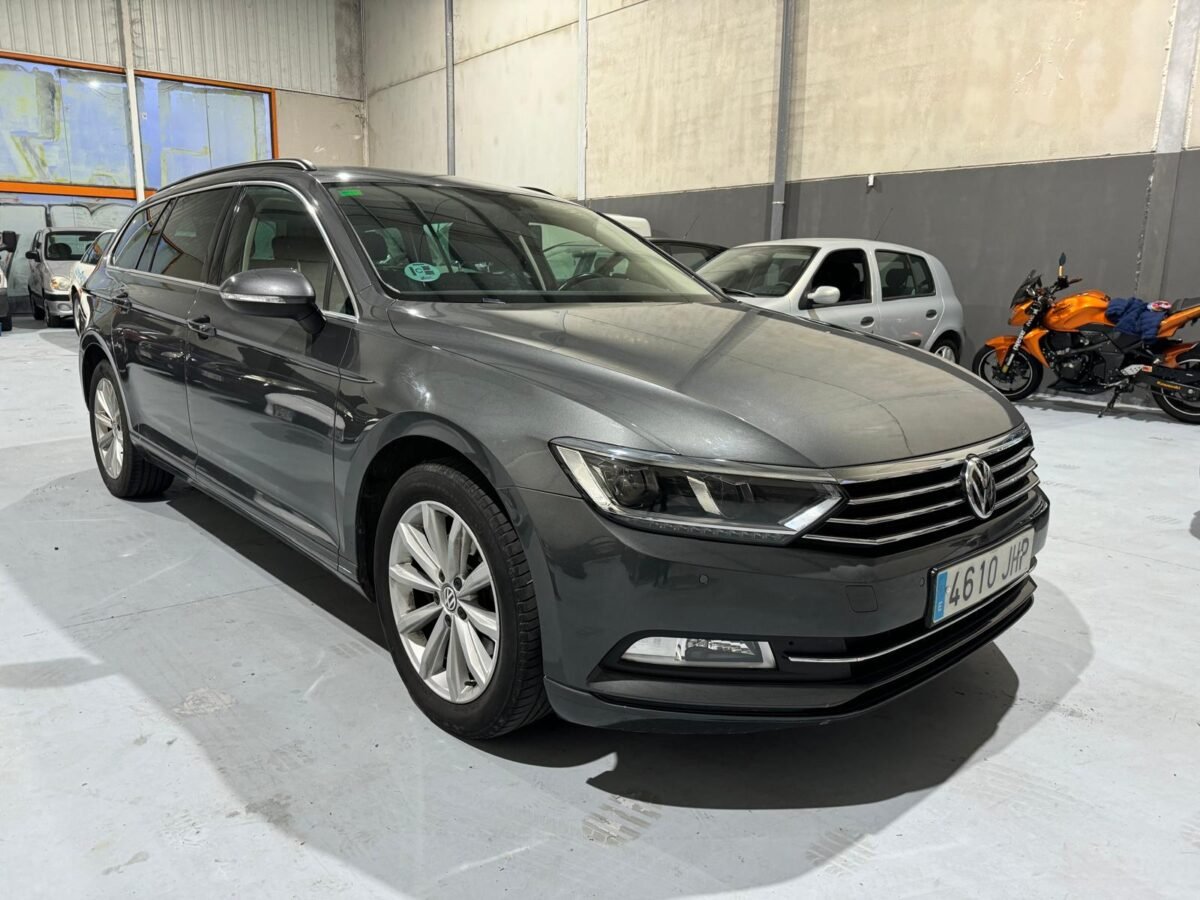 VOLKSWAGEN Passat Variant BlueMotion 1.6 TDI