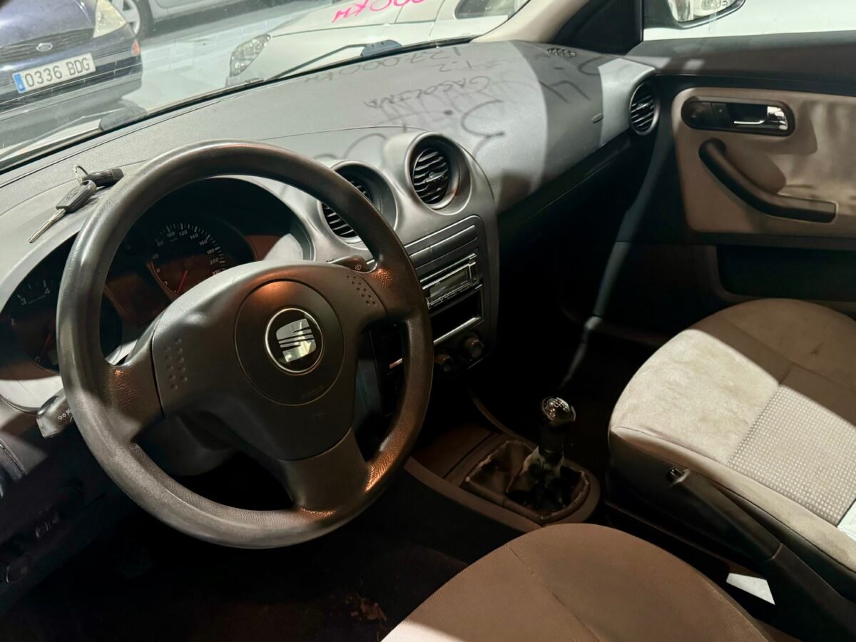 SEAT IBIZA 1.2 12v