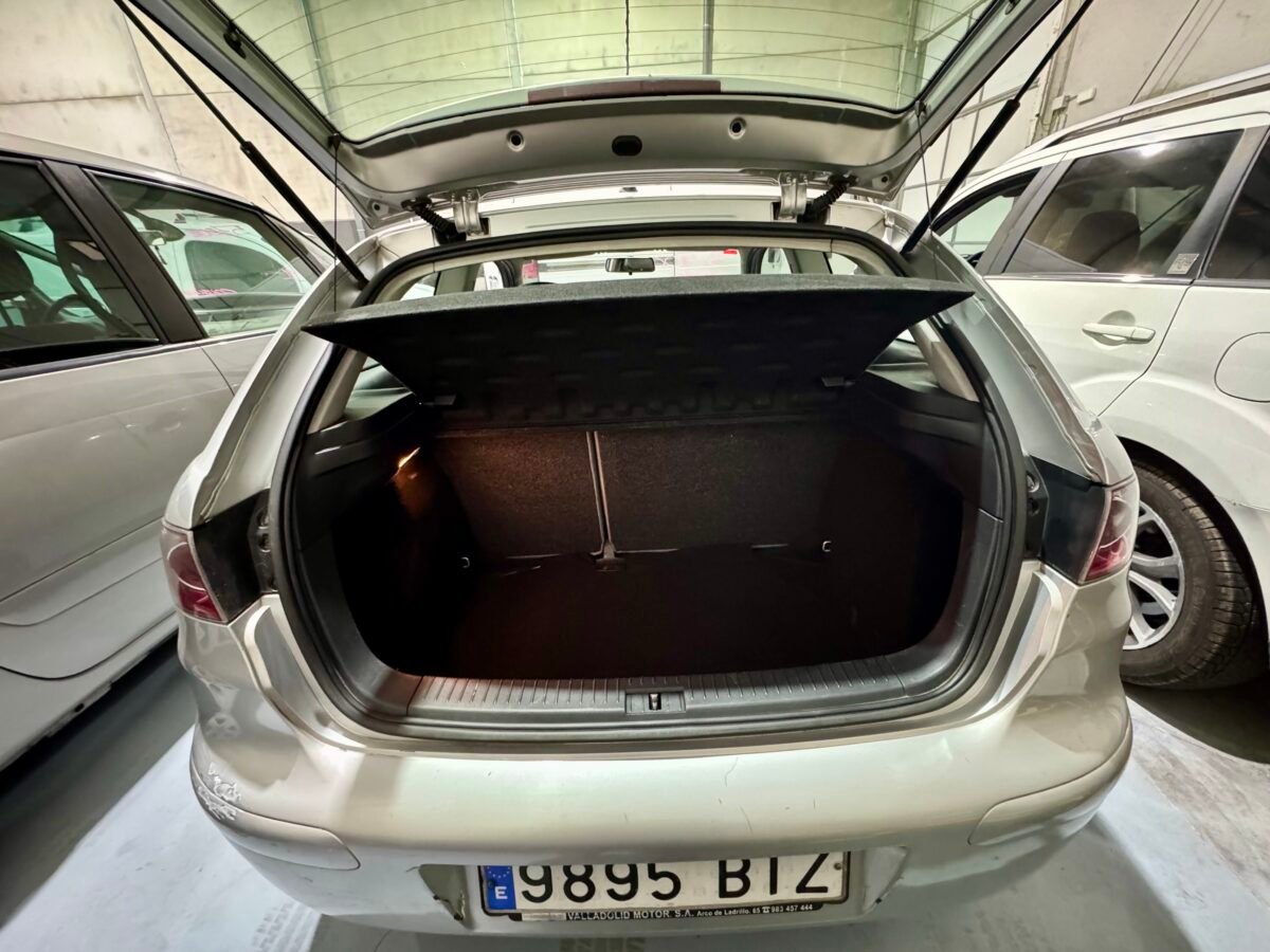 SEAT IBIZA 1.2 12v