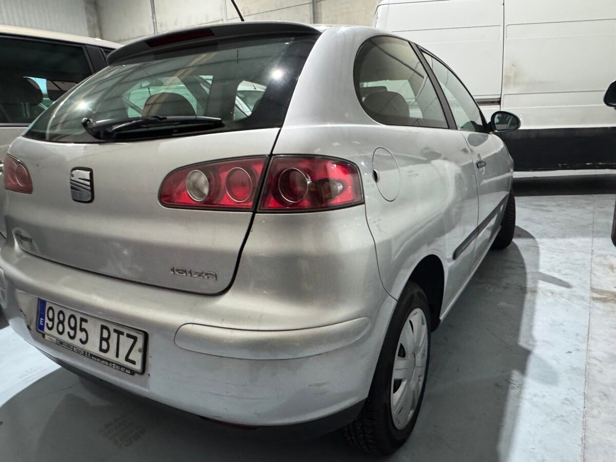 SEAT IBIZA 1.2 12v