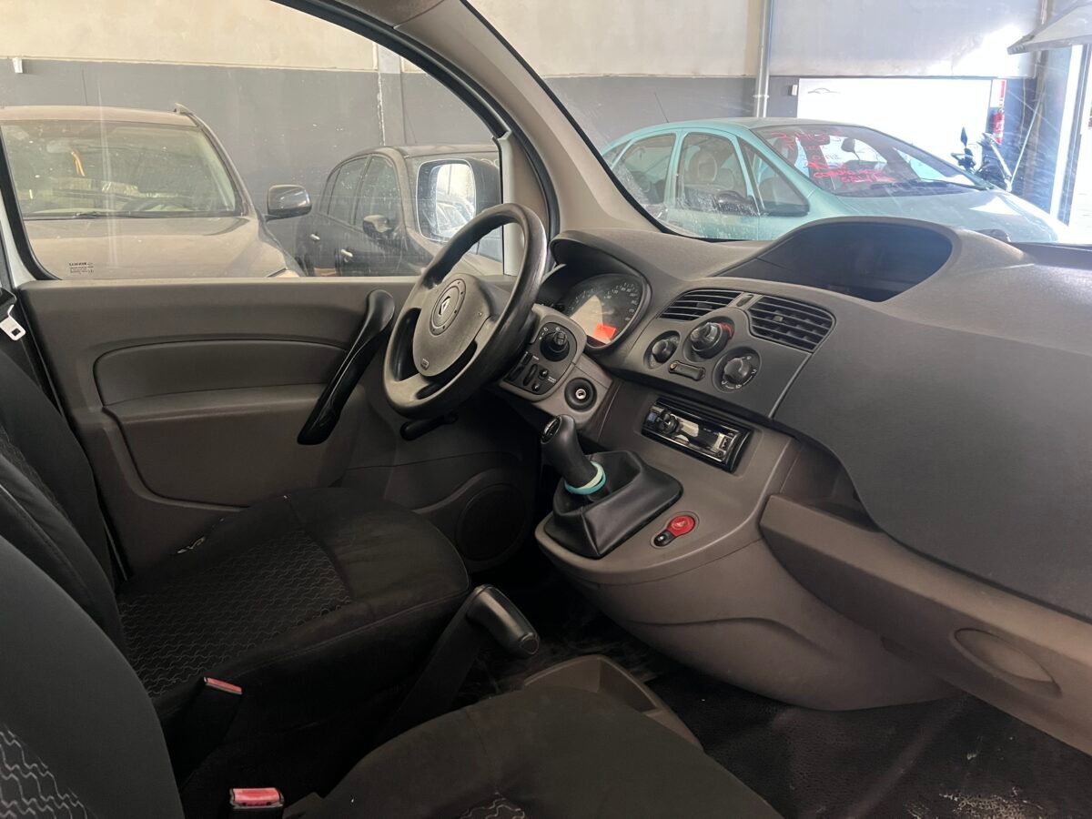 RENAULT Kangoo  1.5dCi carga 