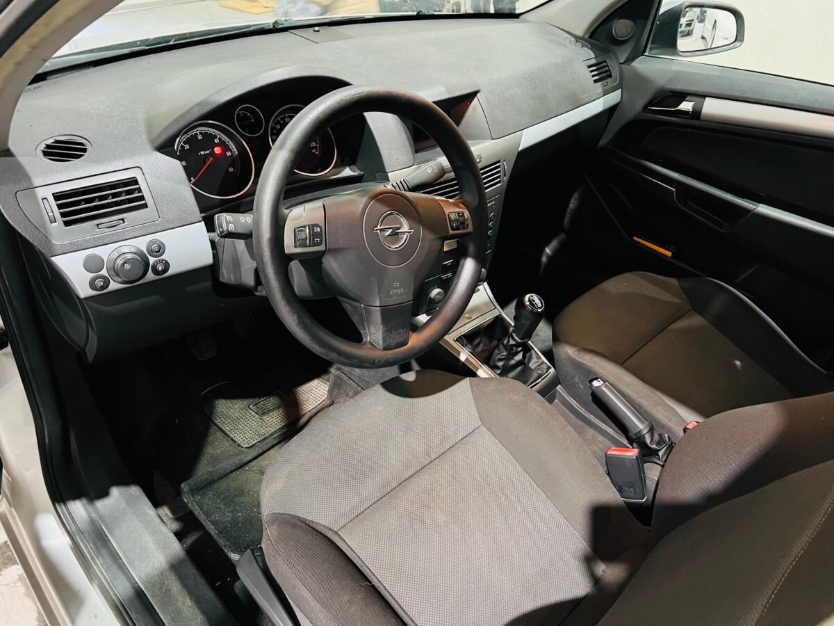 OPEL Astra 1.7 cdti 