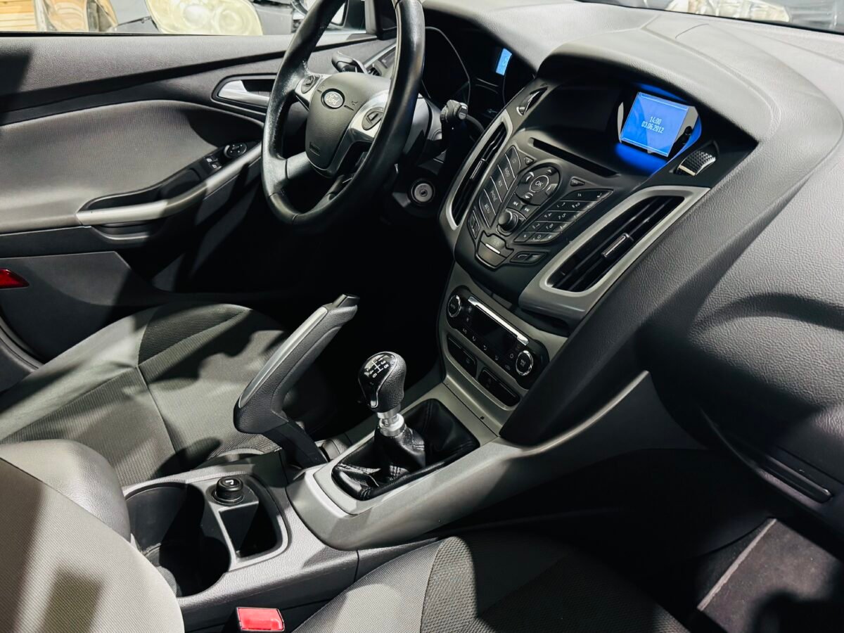FORD Focus FORD Focus 1.0 Ecoboost ASS 125v Titanium