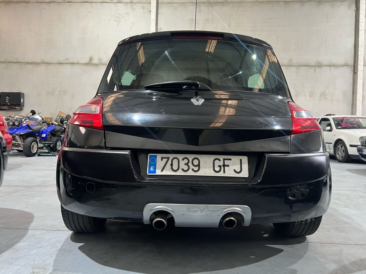 RENAULT Megane 2.0