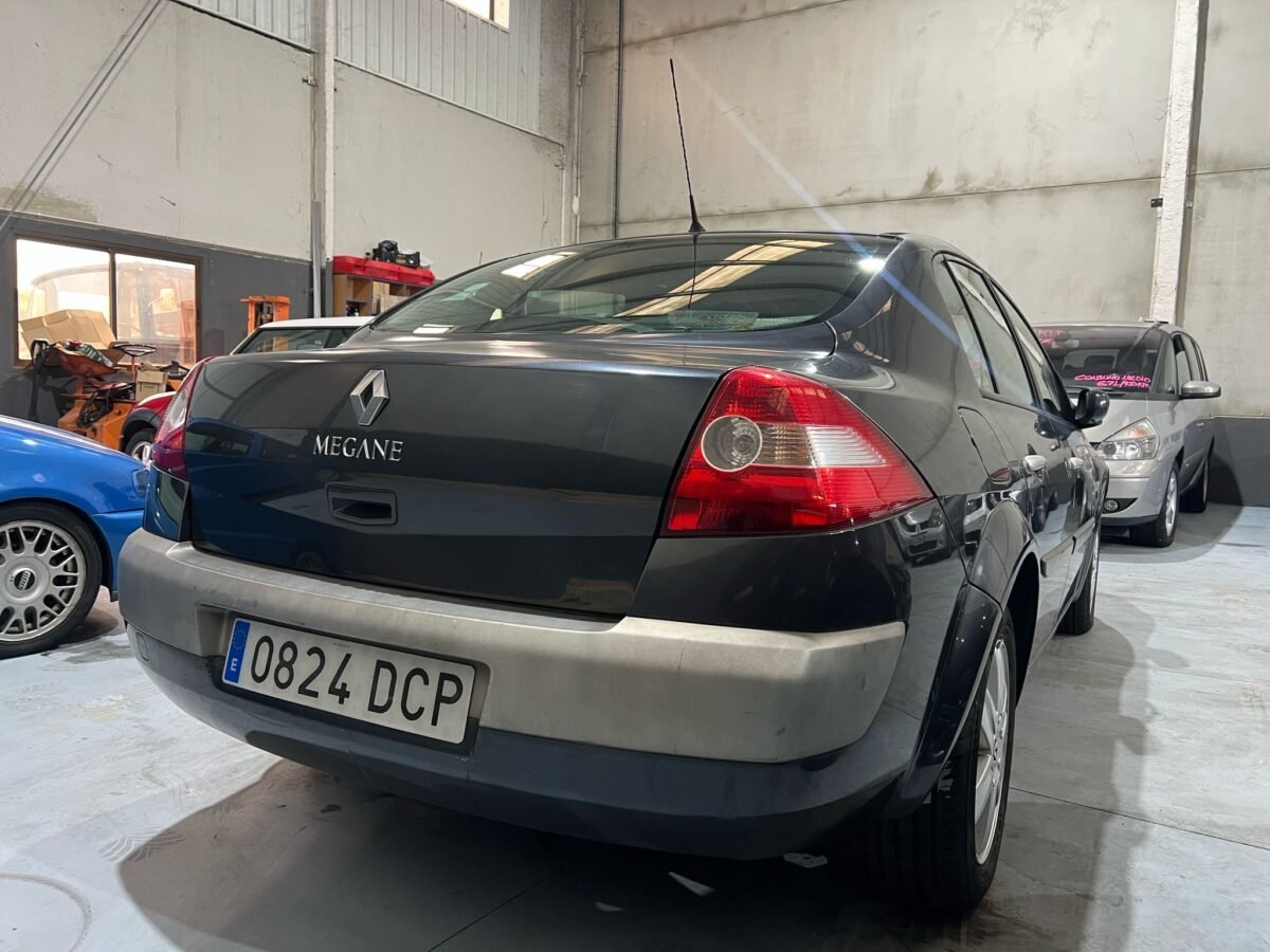RENAULT Megane 1.6 16V