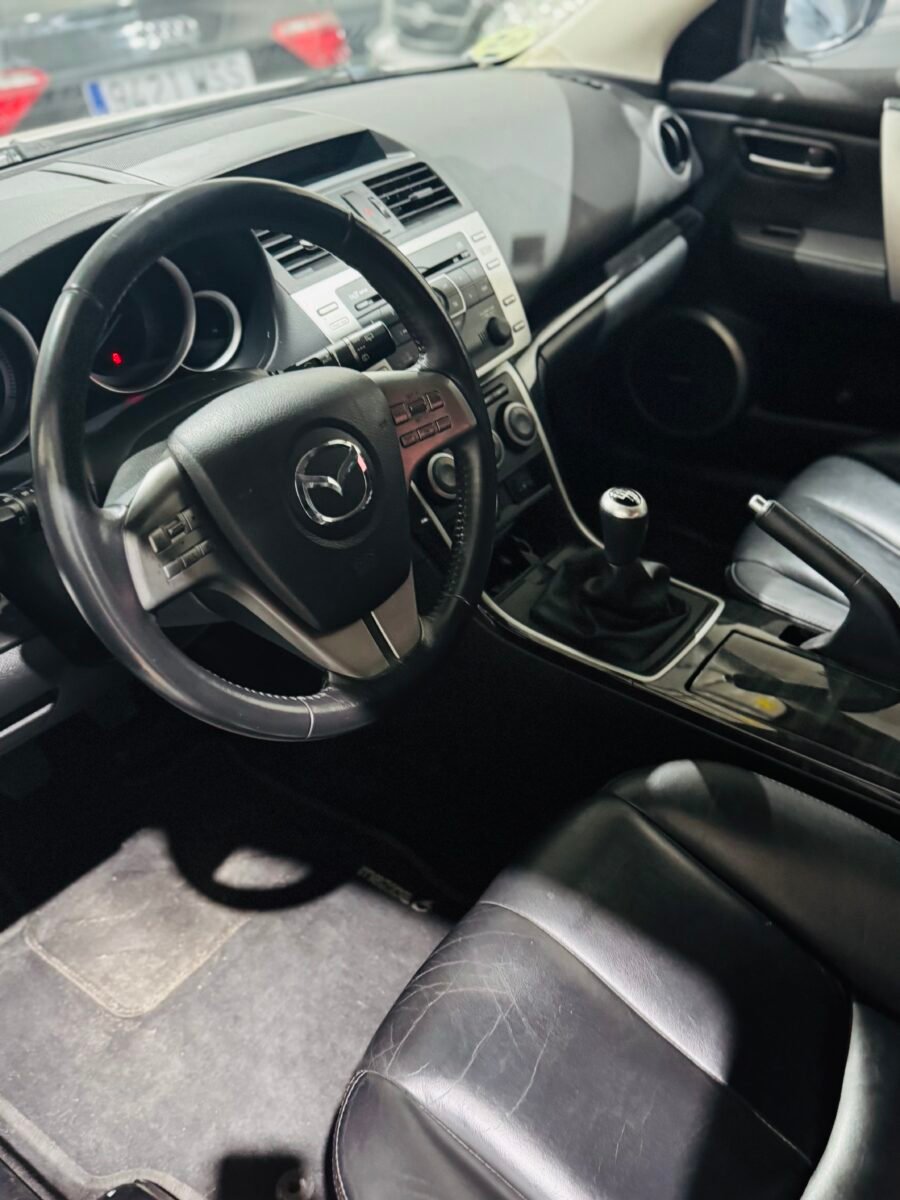 MAZDA 6 2.0