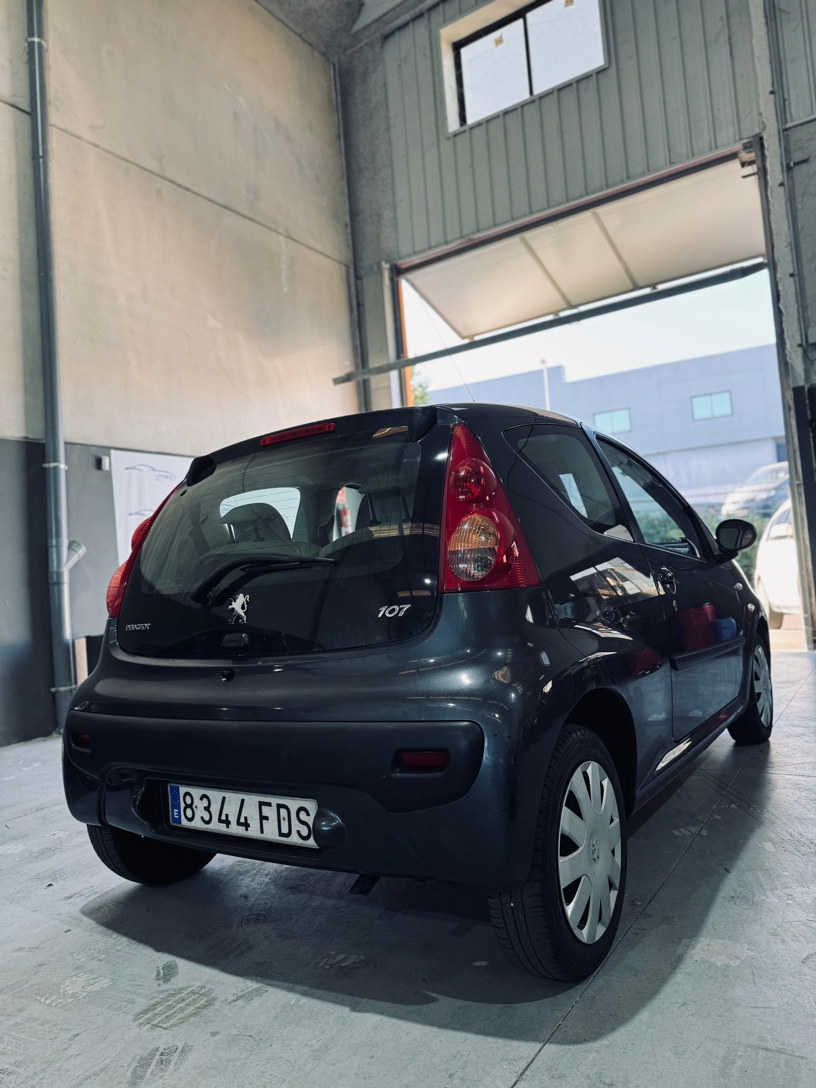 PEUGEOT 107 1.4 HDi