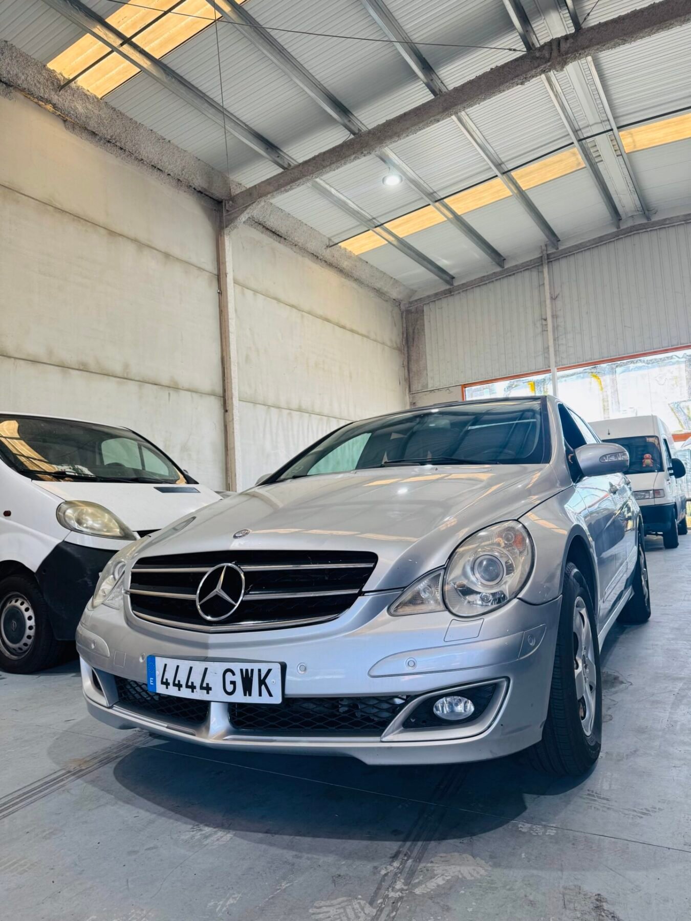 MERCEDES-BENZ Clase R 320 CDI