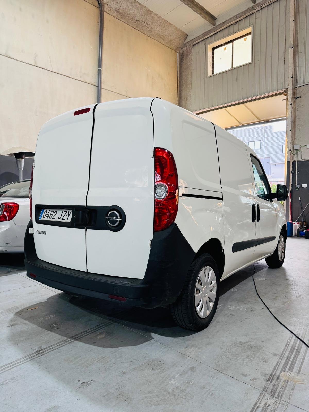 OPEL Combo 1.3CDTI