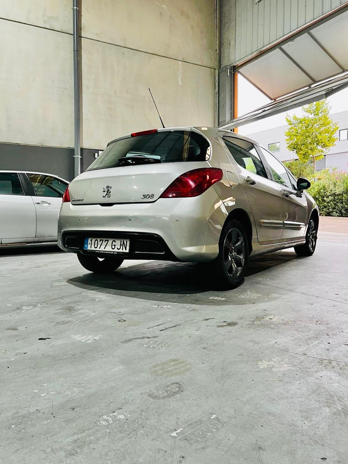 PEUGEOT 308 1.6 HDI diésel 