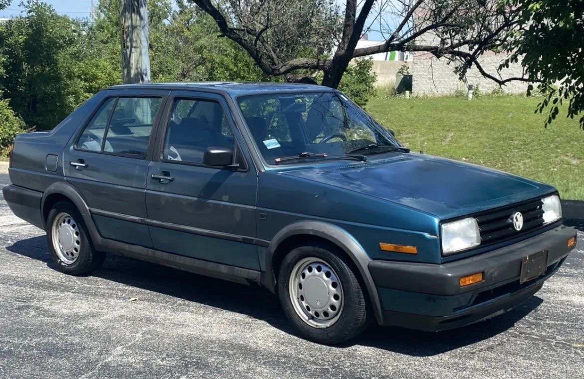 VOLKSWAGEN Jetta 1.6