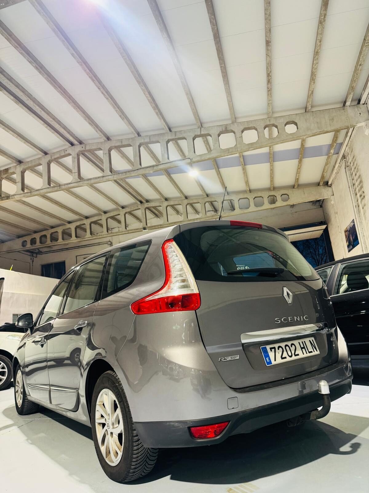 RENAULT Grand Scenic 1.6