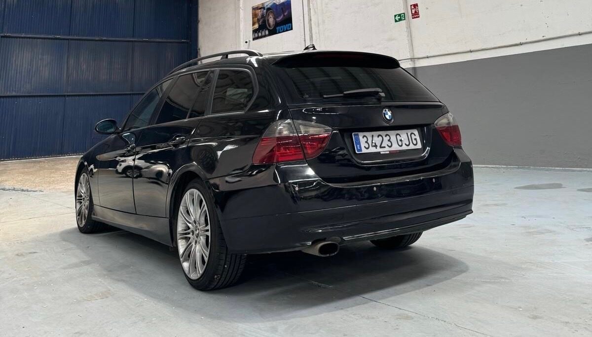 BMW 320d 2.0