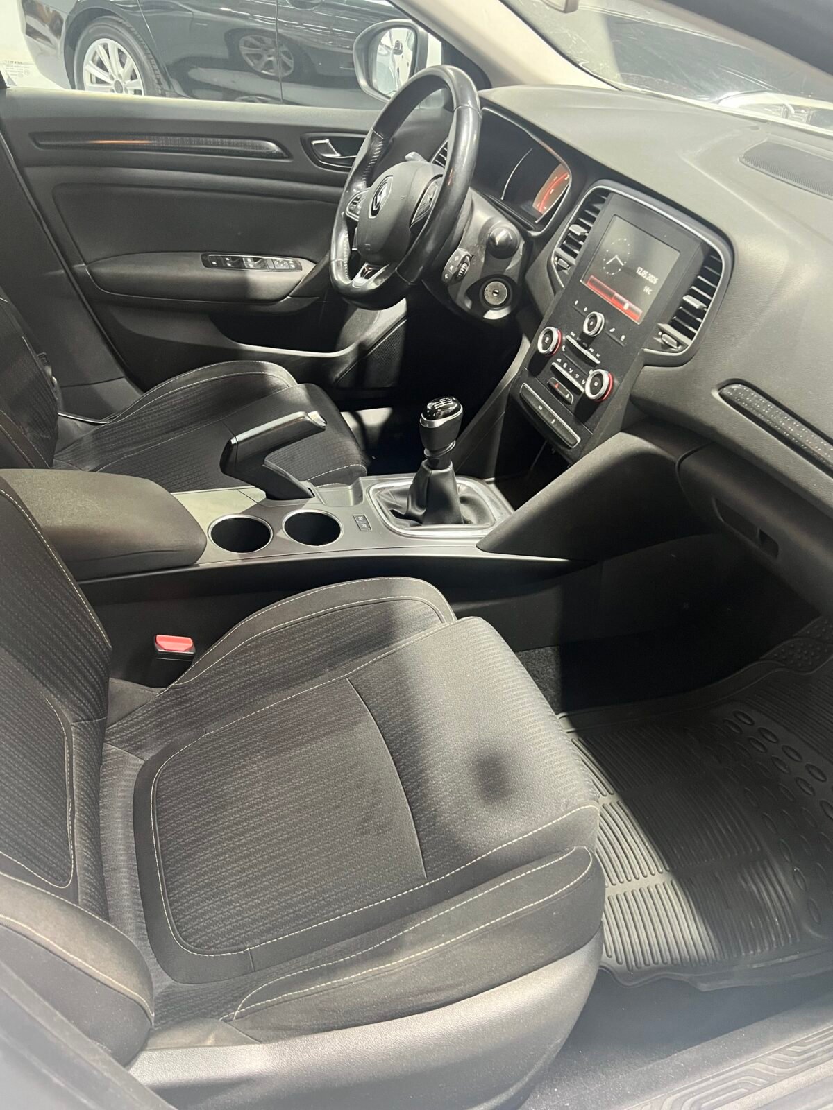 RENAULT Megane 1.5