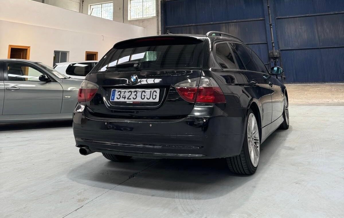 BMW 320d 2.0