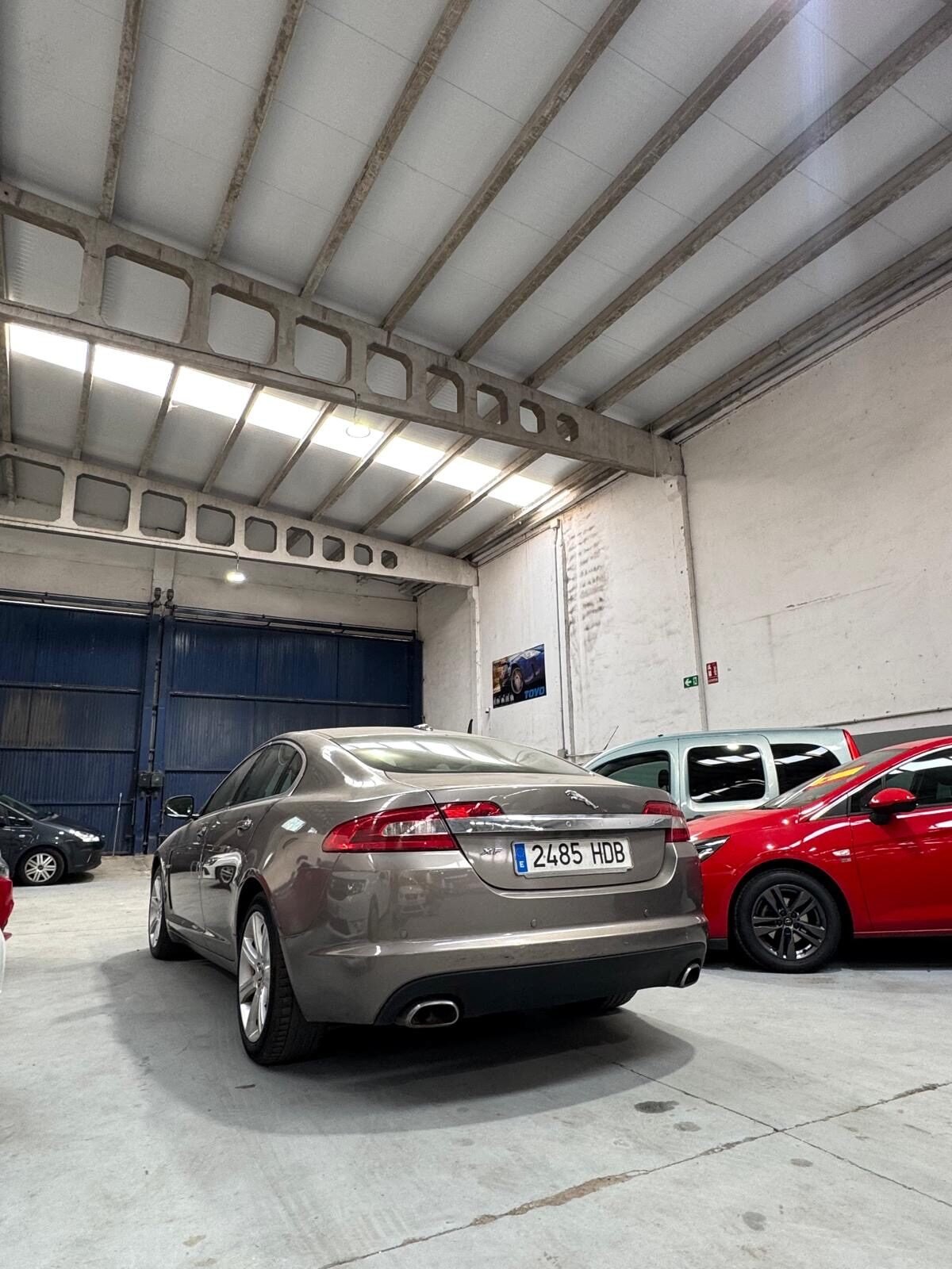 JAGUAR Xf 3.0
