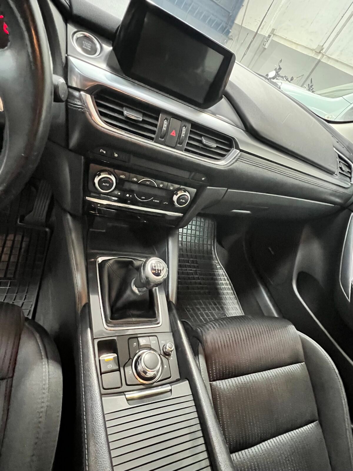 MAZDA 6 2.2d