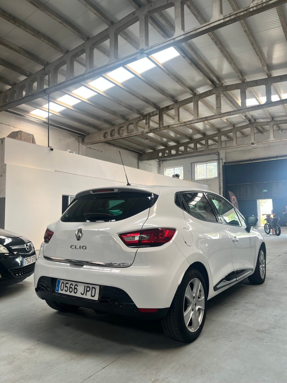 RENAULT Clío 1.2 
