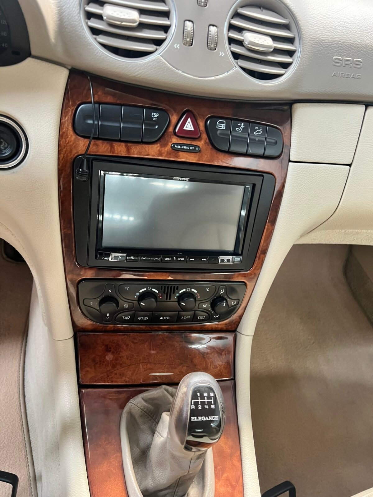 MERCEDES-BENZ Clk 200K elegance 1.8